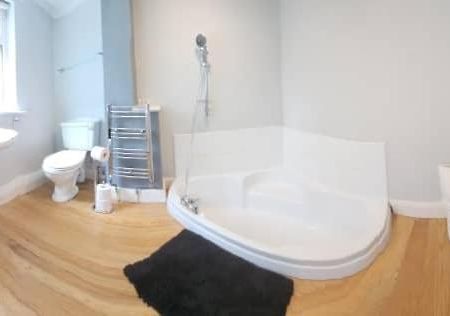 Cosy 4 Bed Home 埃德蒙顿 外观 照片